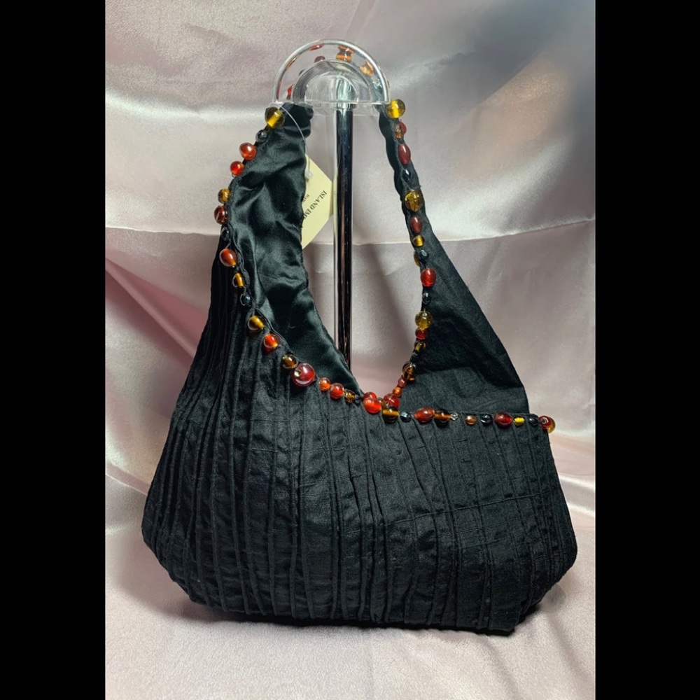 Black ribbed purse with glass bead trim